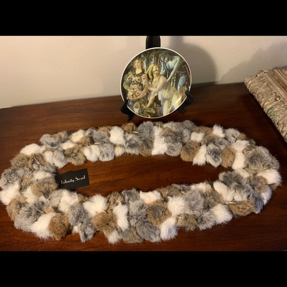 Infinity Scarf Genuine Rabbit Fur - La Fiorentina - Picture 1 of 4